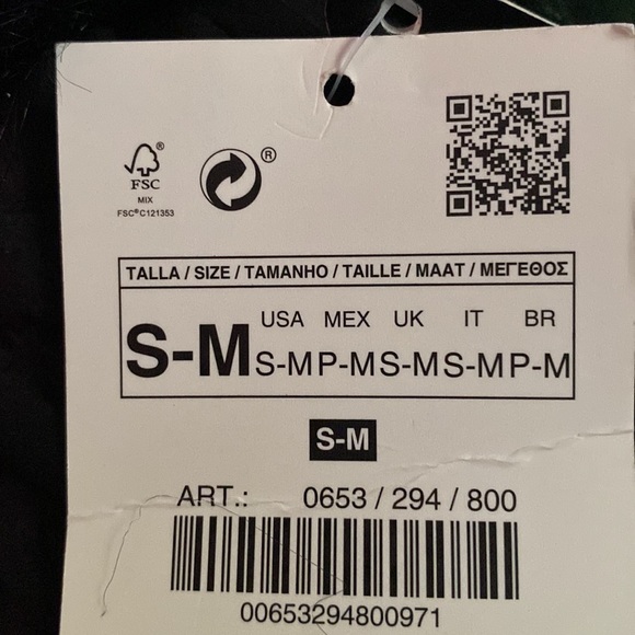 NWT. Zara Black/Grey Quilted Beanie. Size S-M. Ref. - Picture 7 of 12